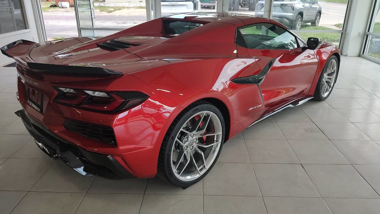 New 2025 Chevrolet Corvette Z06 w/ Chrome Exterior Badge Package image 3