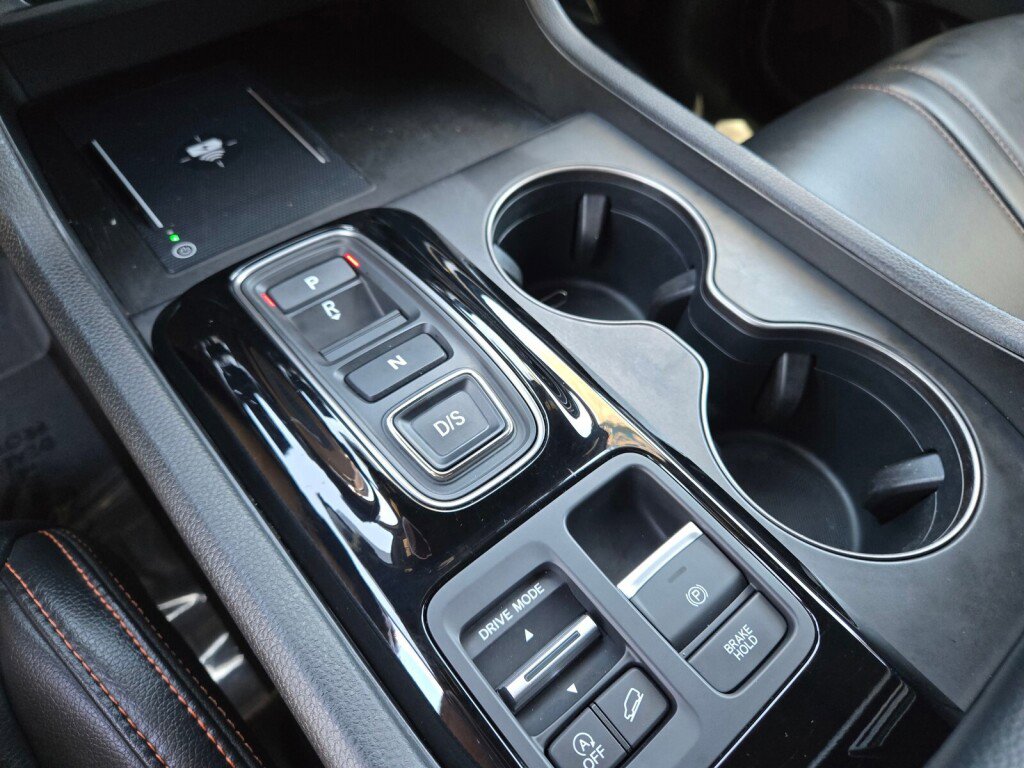 Certified 2024 Honda Pilot TrailSport image 19