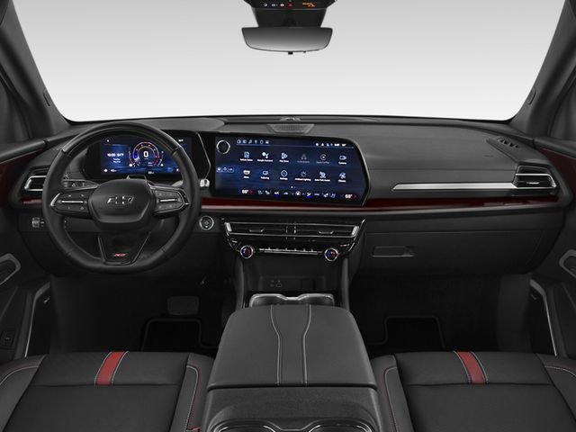 Used 2026 Chevrolet Traverse RS AWD/4WD image 3