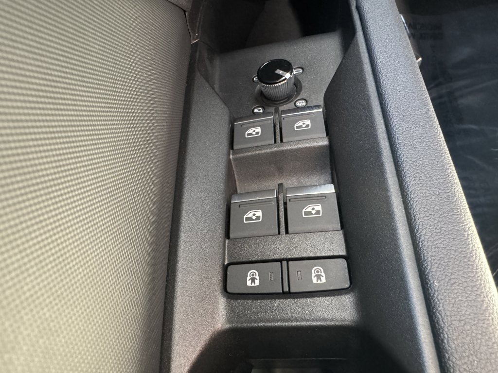 Used 2023 Audi Q4 e-tron Premium Plus w/ Premium Plus image 29