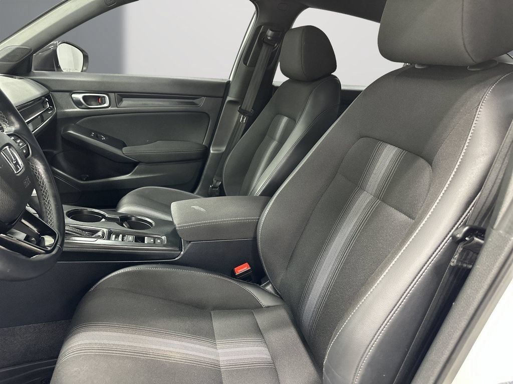 Used 2023 Honda Civic Sport image 14