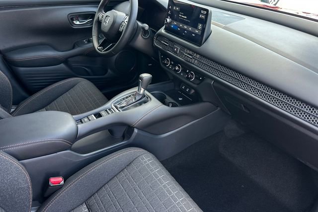 Certified 2026 Honda HR-V Sport image 18