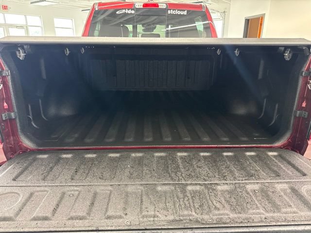 Used 2022 RAM 1500 Limited w/ Body Color Bumper Group AWD/4WD image 13