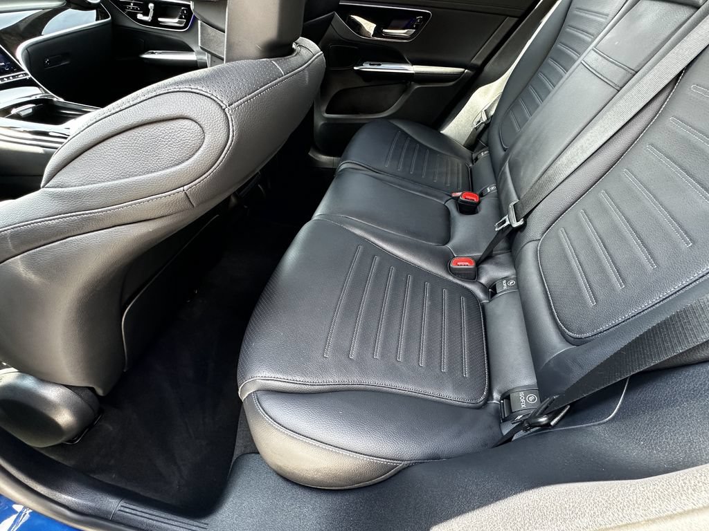 Certified 2025 Mercedes-Benz GLC 300 4MATIC w/ AMG Line image 24
