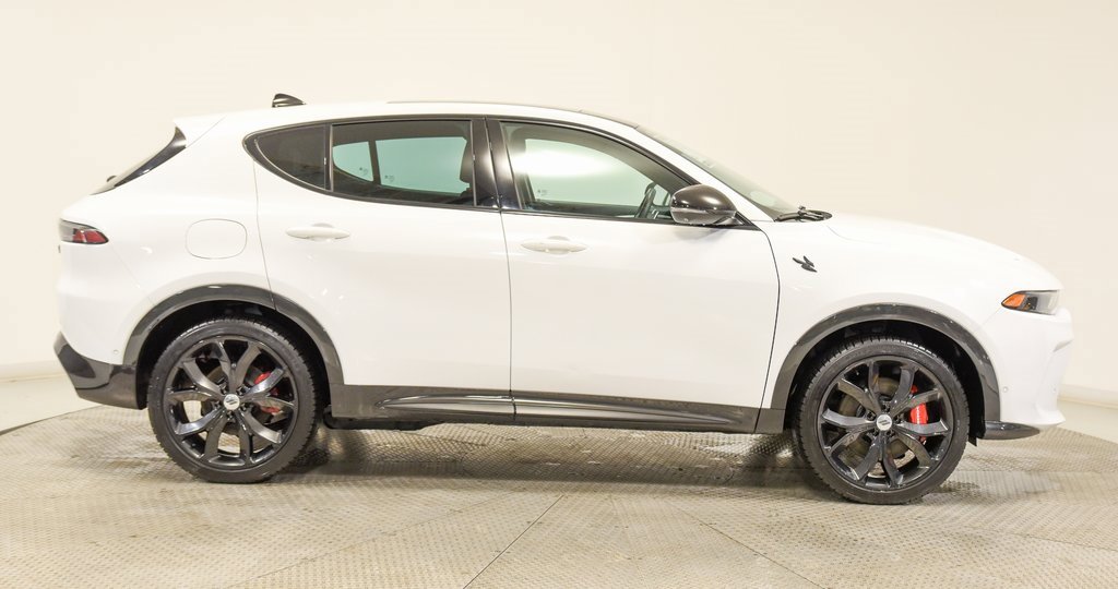 Used 2024 Dodge Hornet R/T image 12