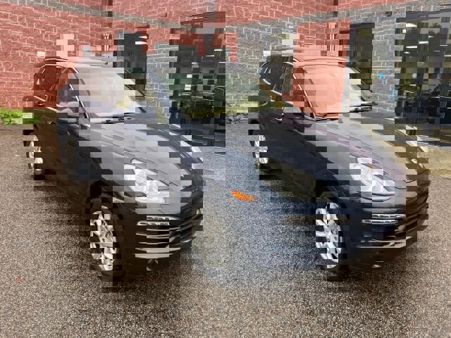 Used 2012 Porsche Cayenne image 7