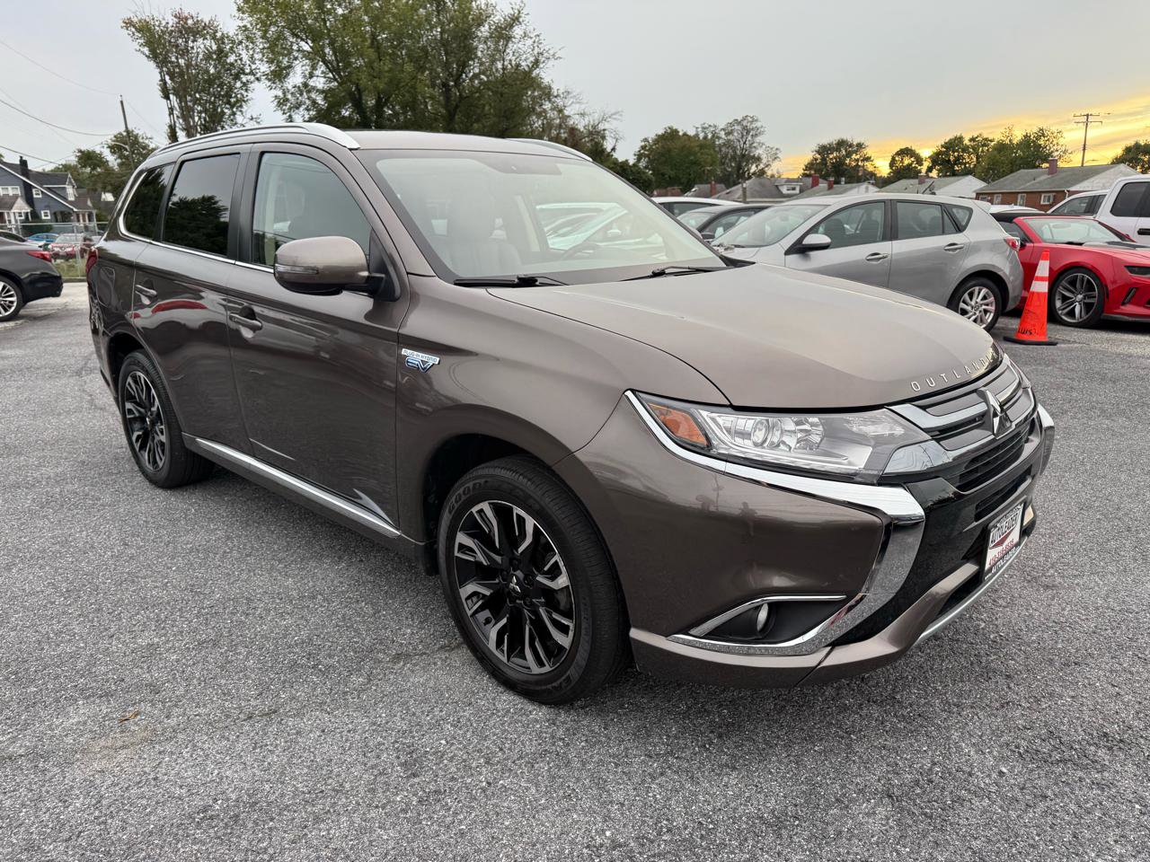 Used 2018 Mitsubishi Outlander SEL image 16