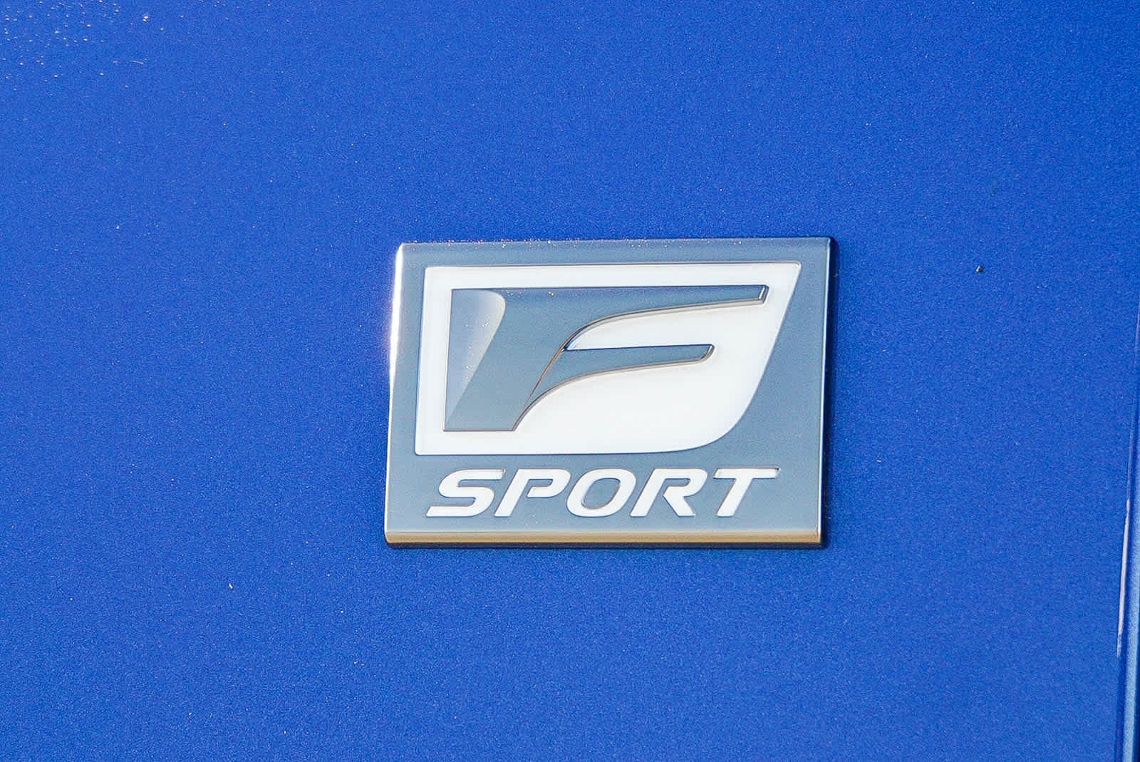 New 2026 Lexus NX 450h+ F Sport image 12