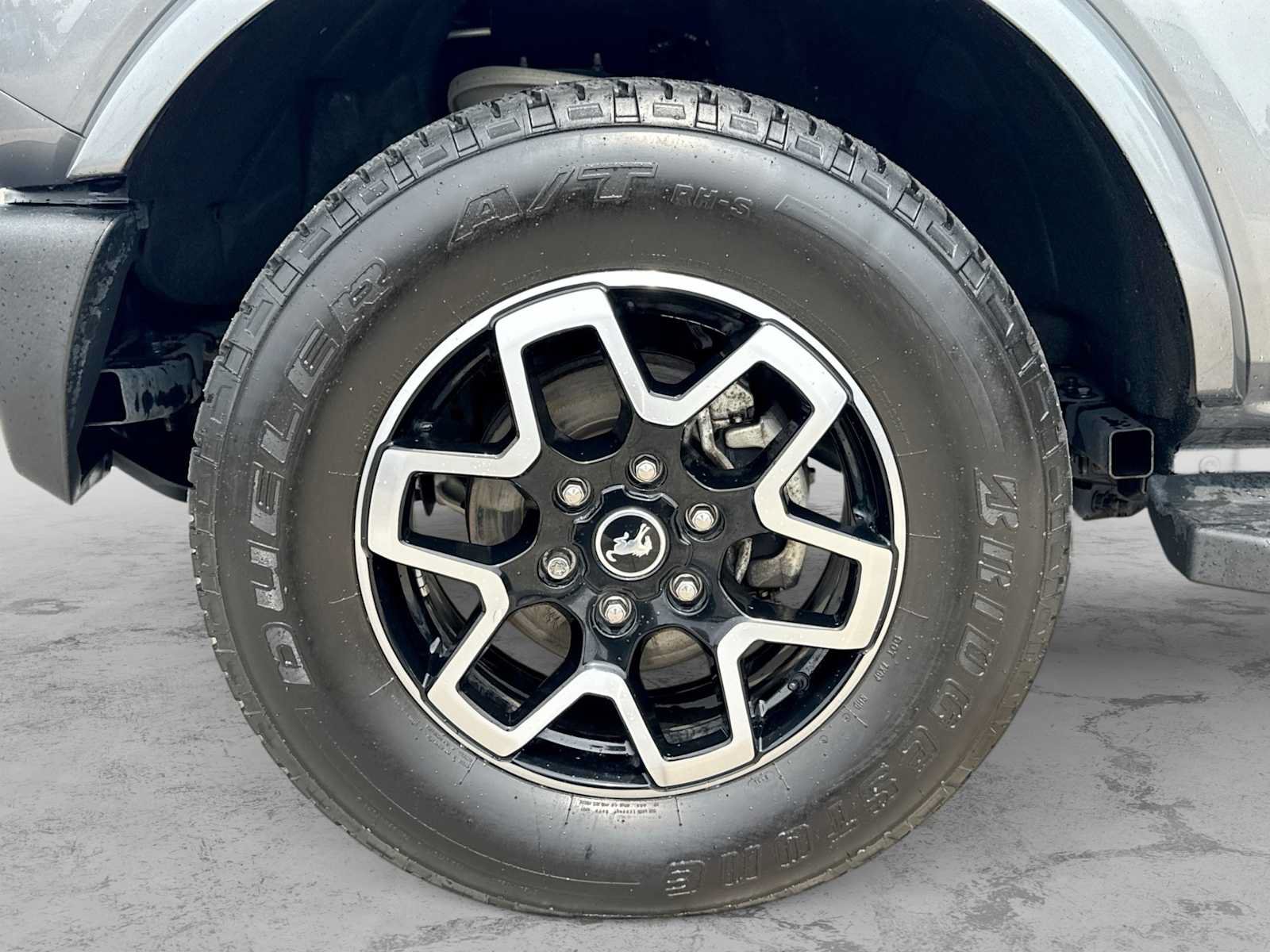 Used 2022 Ford Bronco Outer Banks AWD/4WD image 13