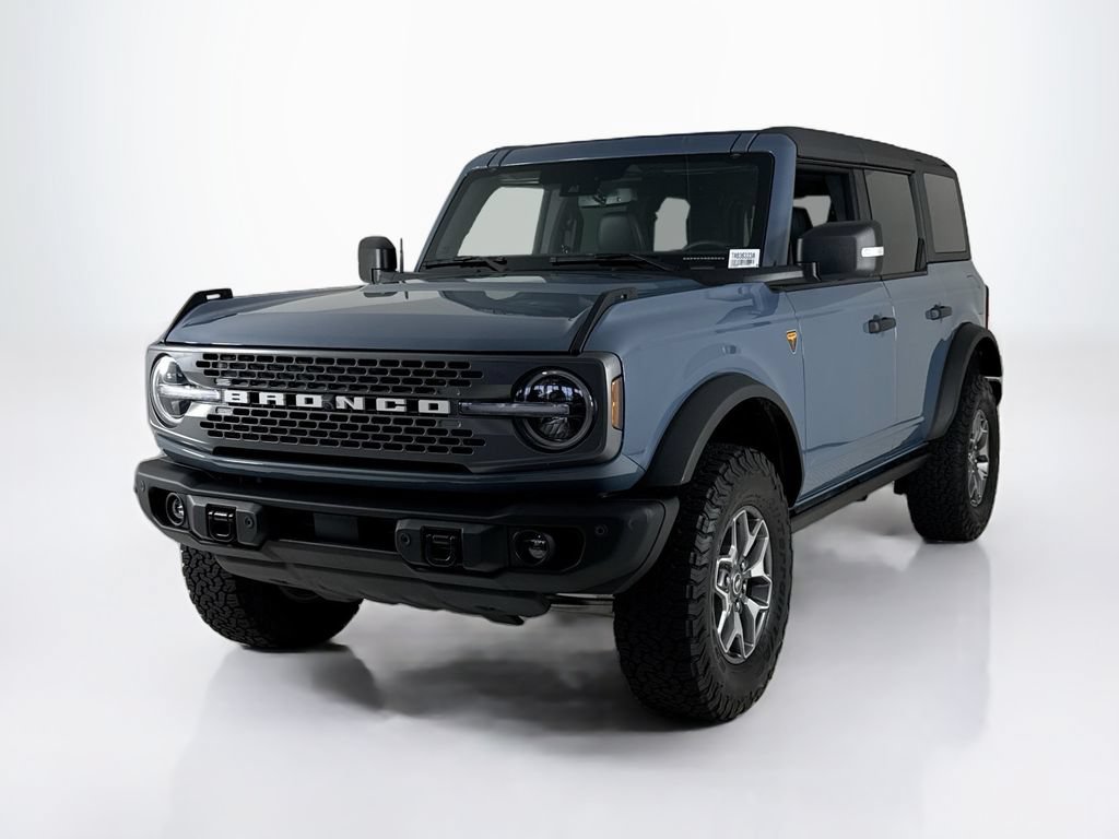 Used 2025 Ford Bronco Badlands AWD/4WD image 1