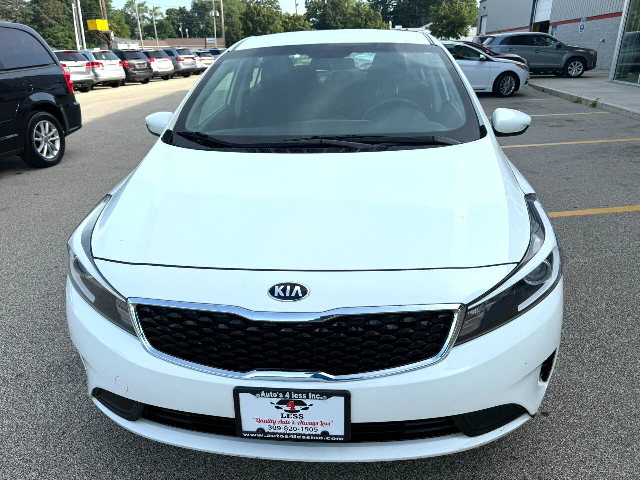 Used 2017 Kia Forte LX image 6