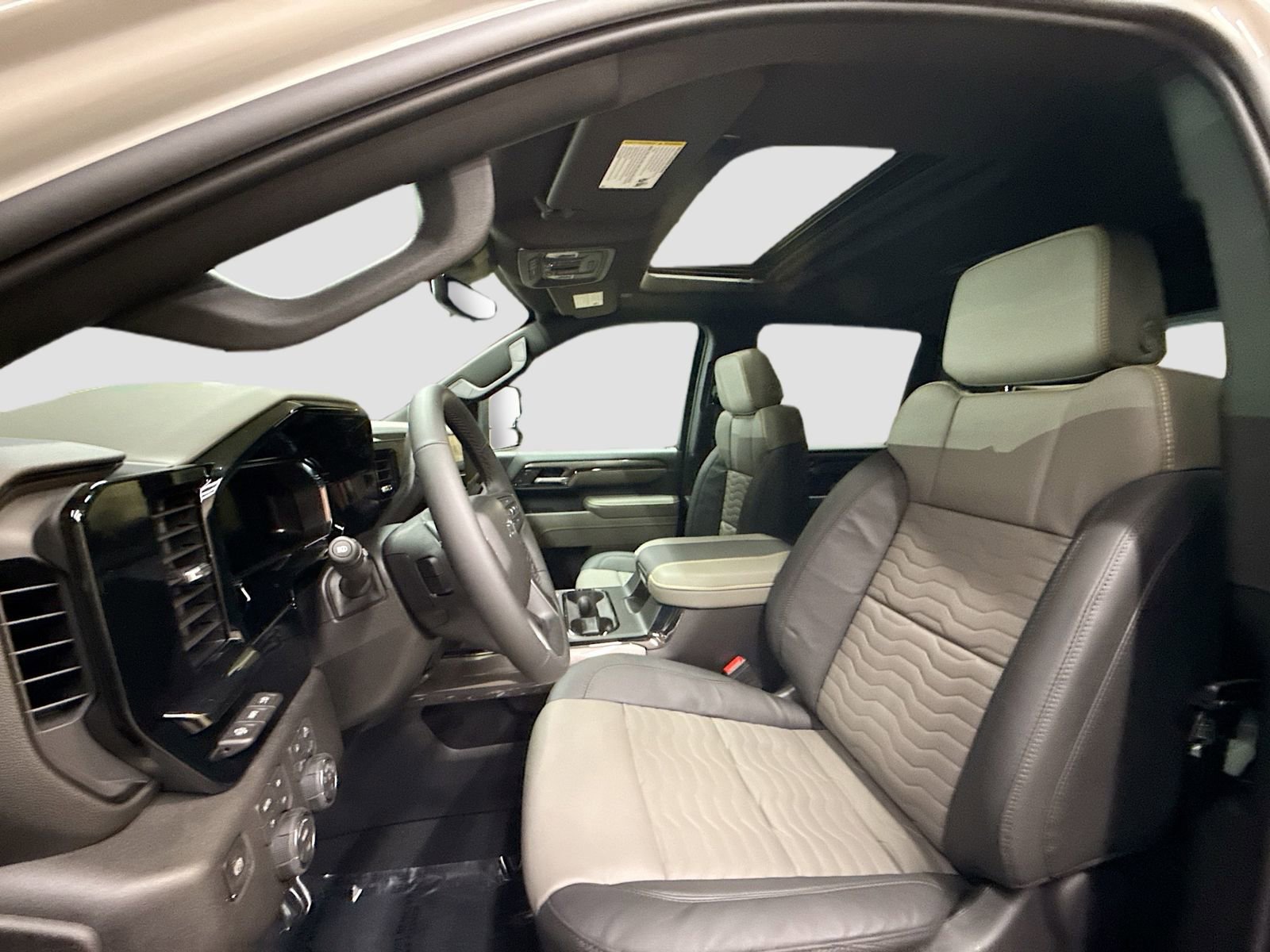 New 2026 Chevrolet Silverado 2500 ZR2 w/ LPO, Dark Essentials Package image 26