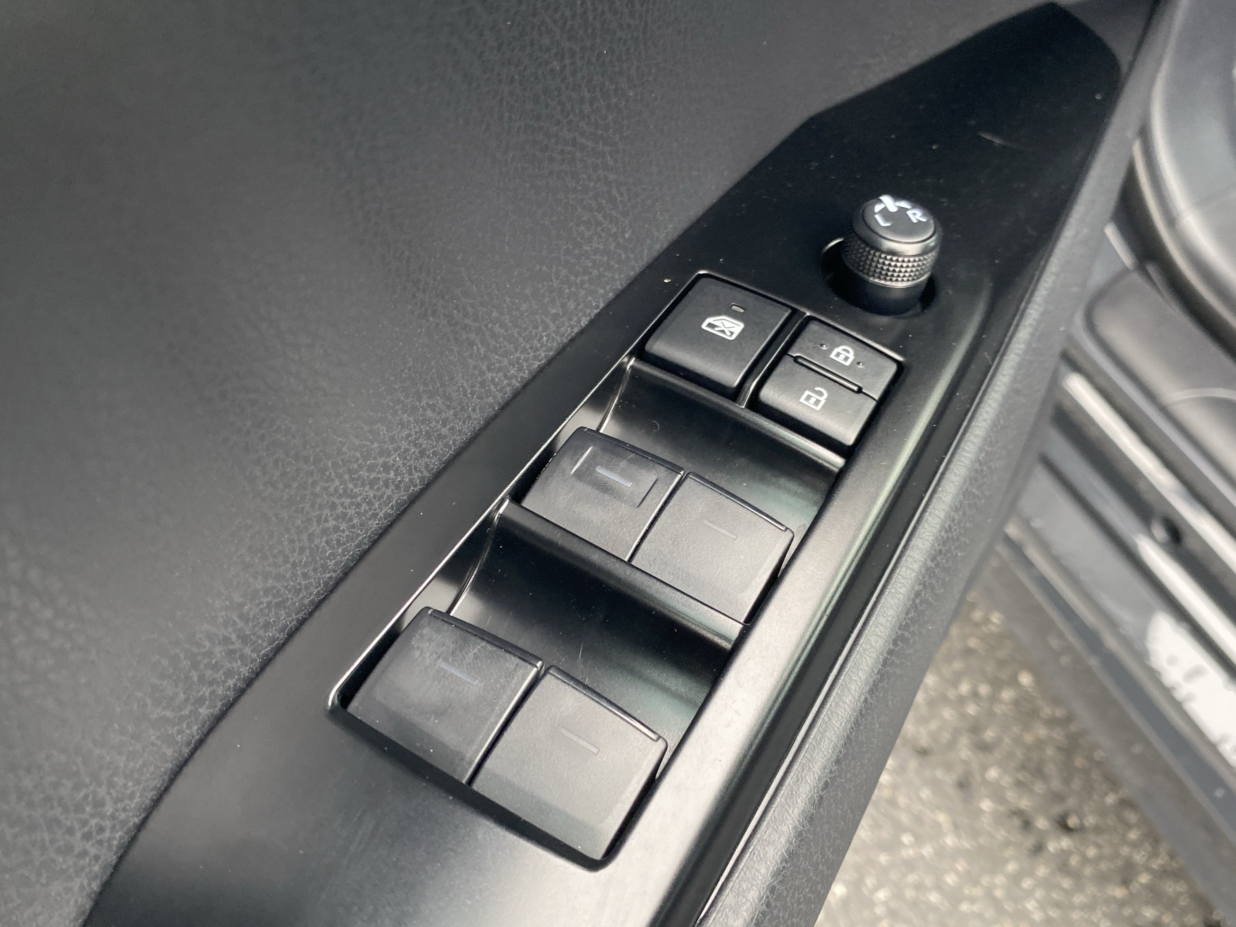 Used 2026 Toyota Camry XSE FWD image 16