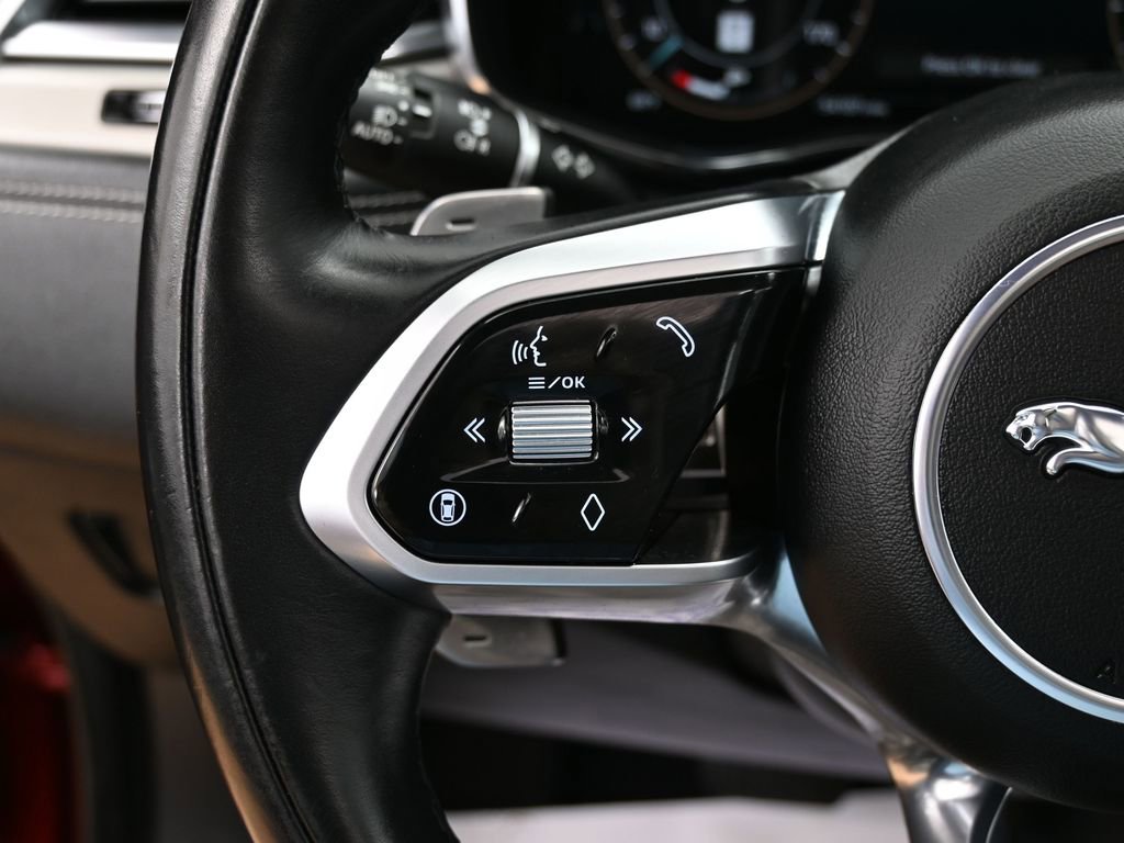 Used 2025 Jaguar F-PACE R-Dynamic S image 20