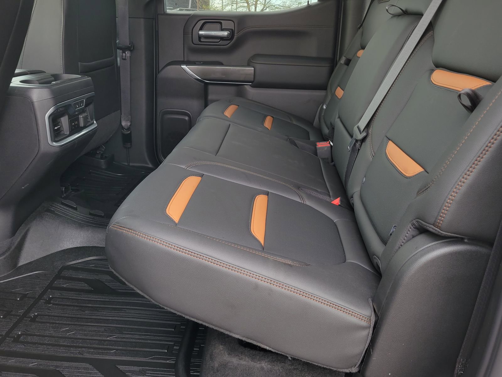 Used 2019 GMC Sierra 1500 AT4 w/ AT4 Premium Package image 11