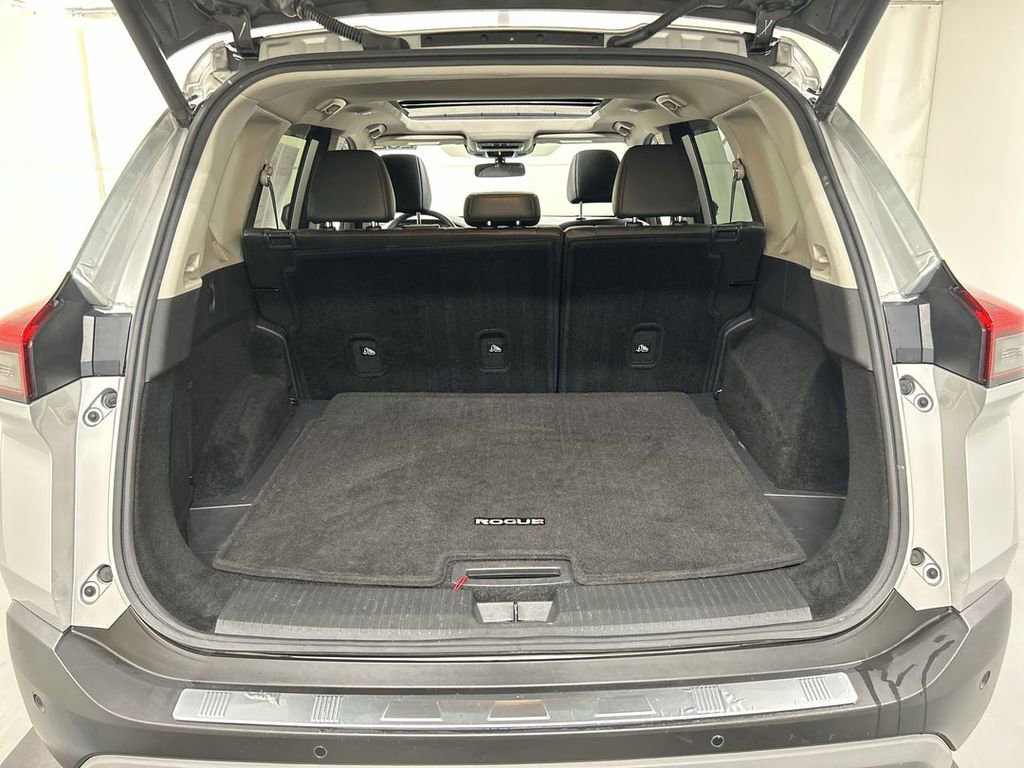 Used 2021 Nissan Rogue SV w/ Premium Package AWD/4WD image 22
