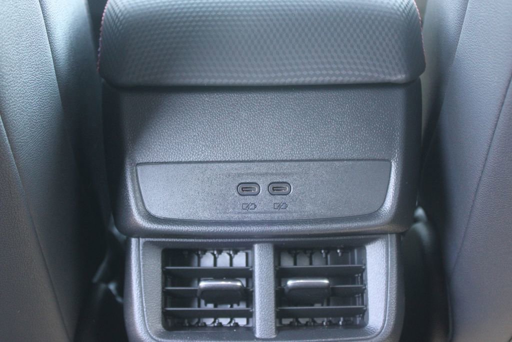 New 2026 Chevrolet Equinox ACTIV w/ Convenience Package III FWD image 26