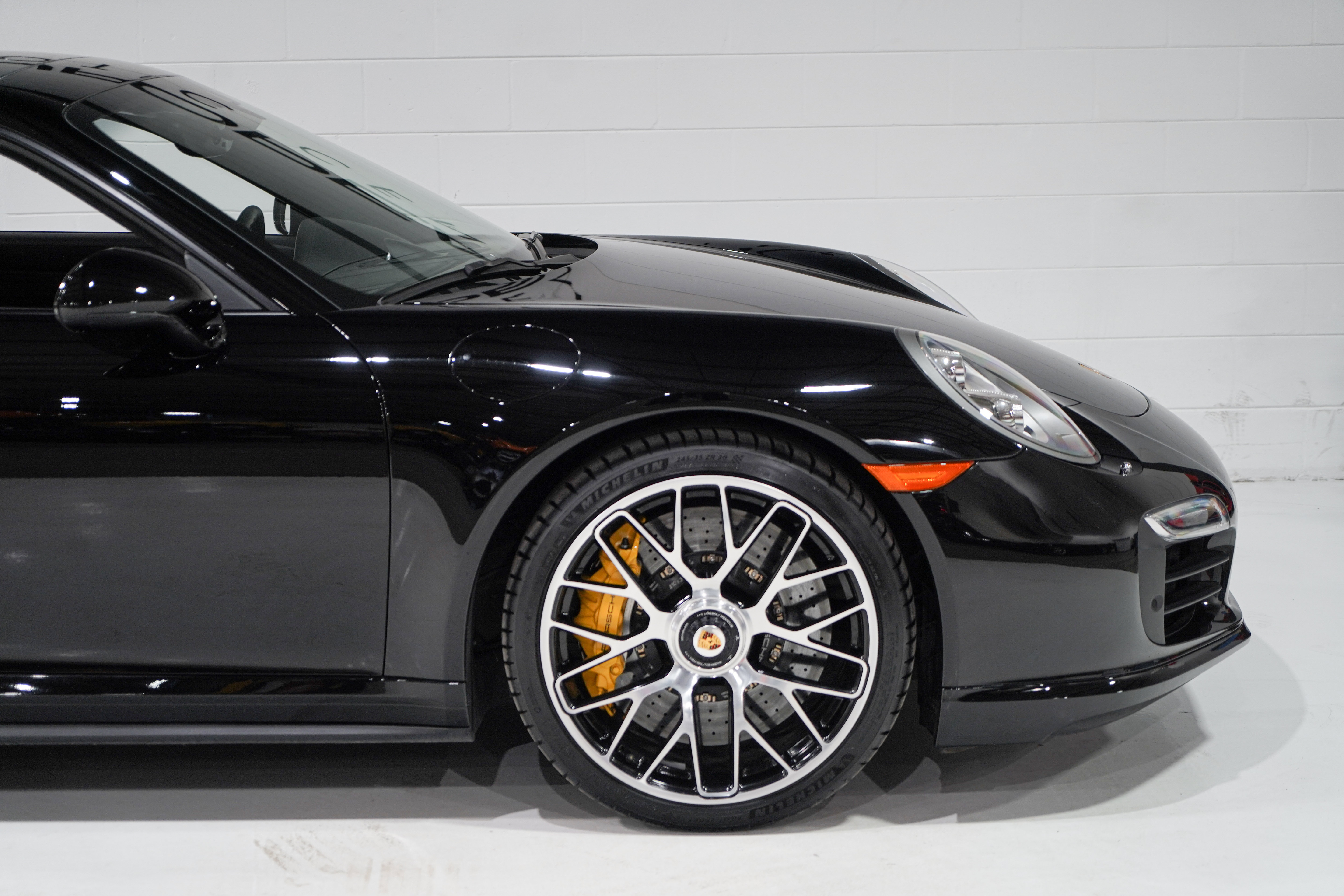 Used 2014 Porsche 911 Turbo S AWD/4WD image 21