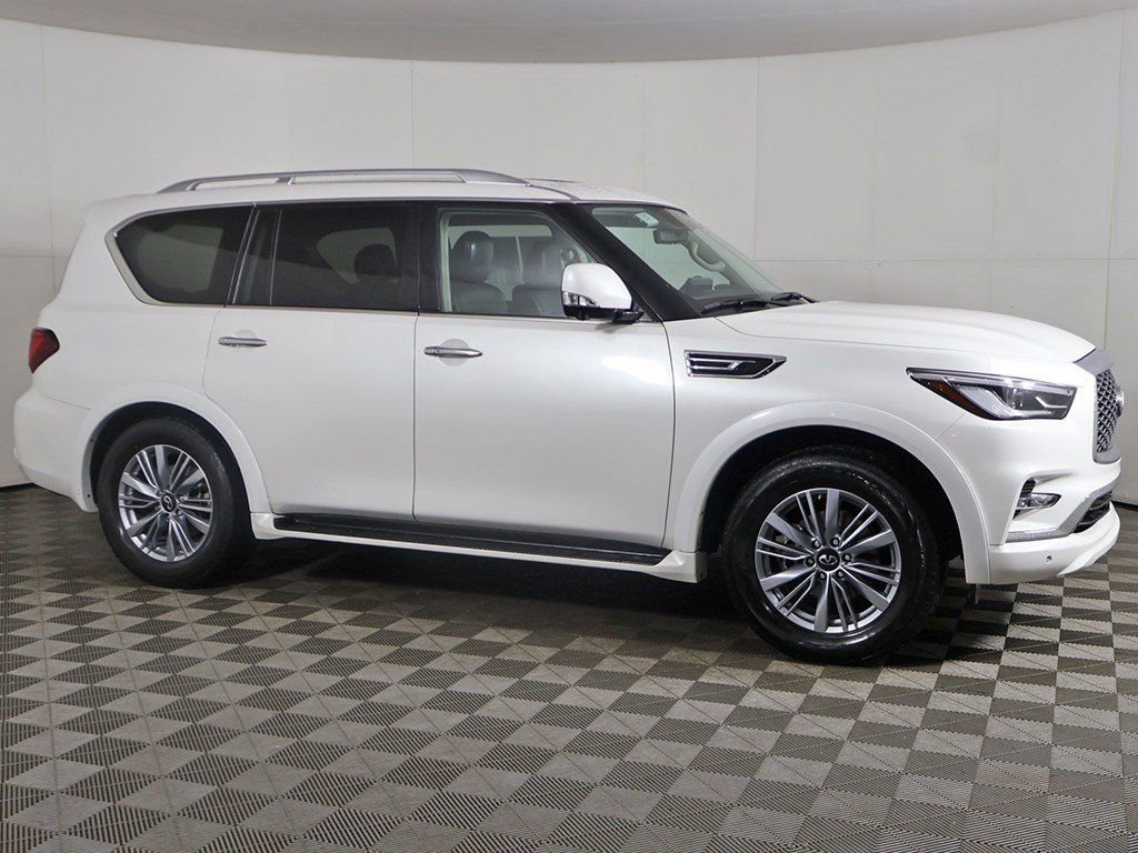 Used 2024 INFINITI QX80 Luxe image 17