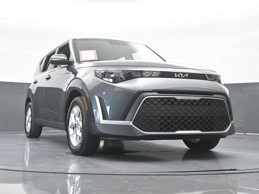 Used 2024 Kia Soul S FWD image 60
