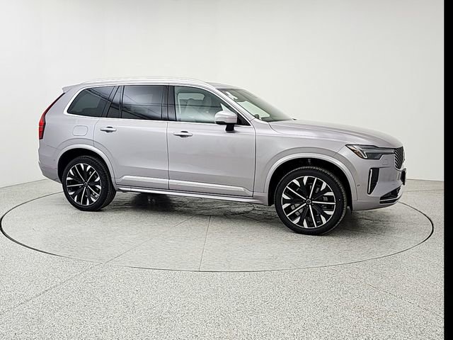 New 2026 Volvo XC90 B6 Plus w/ Protection Package image 3