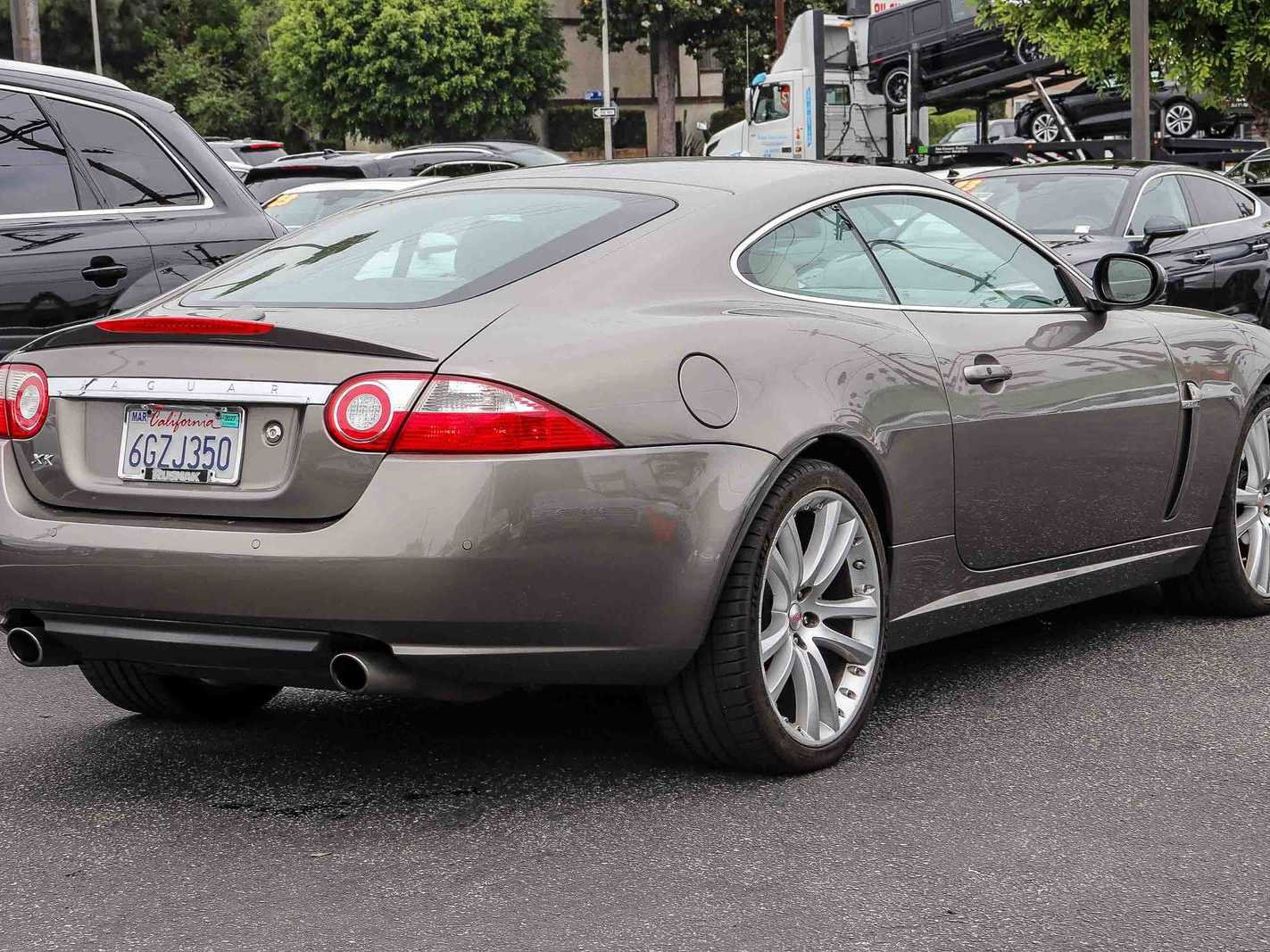 Used 2009 Jaguar XK Coupe RWD image 4
