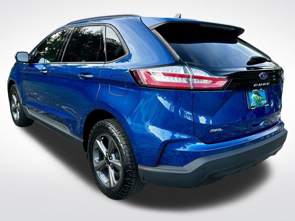 Used 2023 Ford Edge SEL w/ Sport Appearance Package image 7