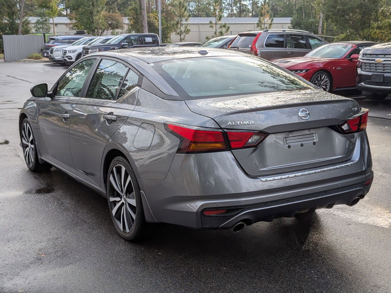 Used 2022 Nissan Altima 2.5 SR image 5