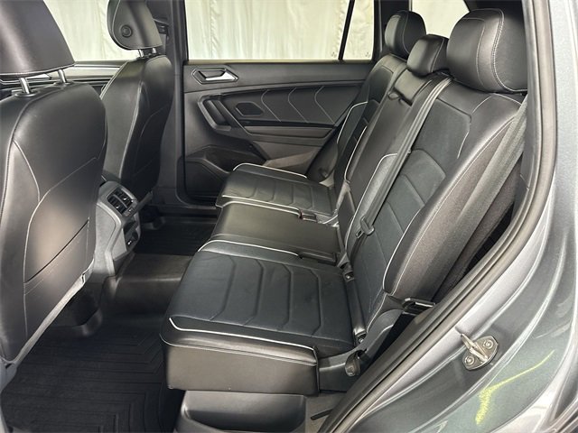 Used 2024 Volkswagen Tiguan SEL R-Line image 13