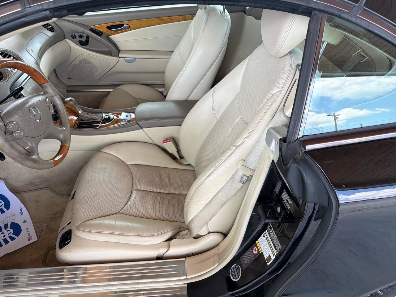 Used 2008 Mercedes-Benz SL 550 image 9