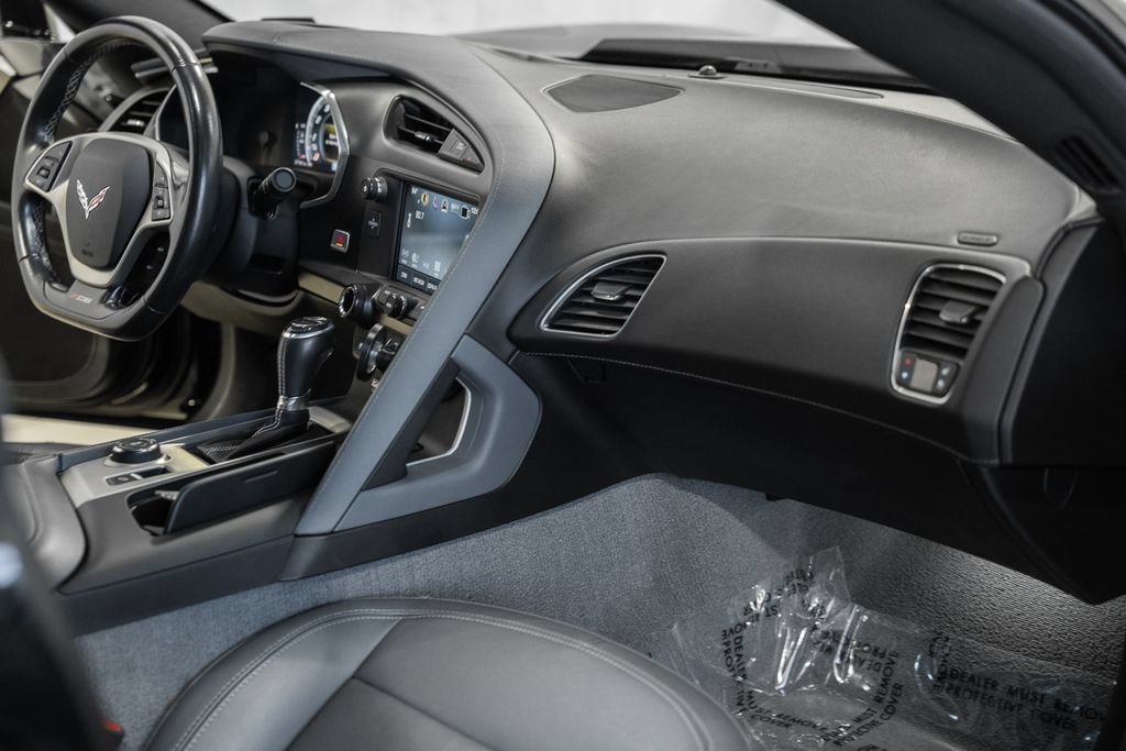 Used 2017 Chevrolet Corvette Z06 RWD image 18
