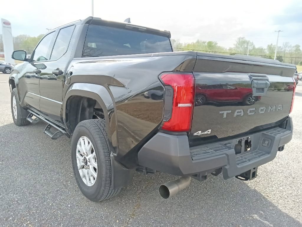 Used 2024 Toyota Tacoma SR image 5