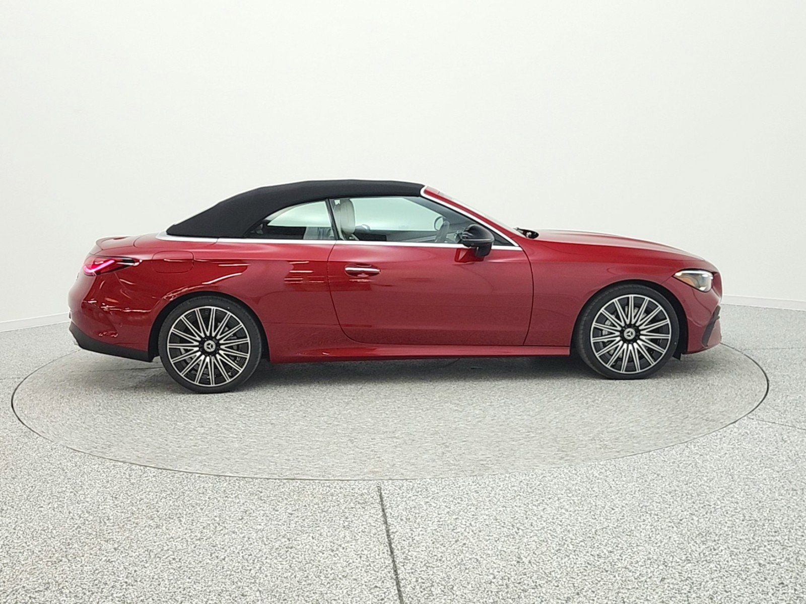 New 2026 Mercedes-Benz CLE 450 4MATIC Cabriolet image 4