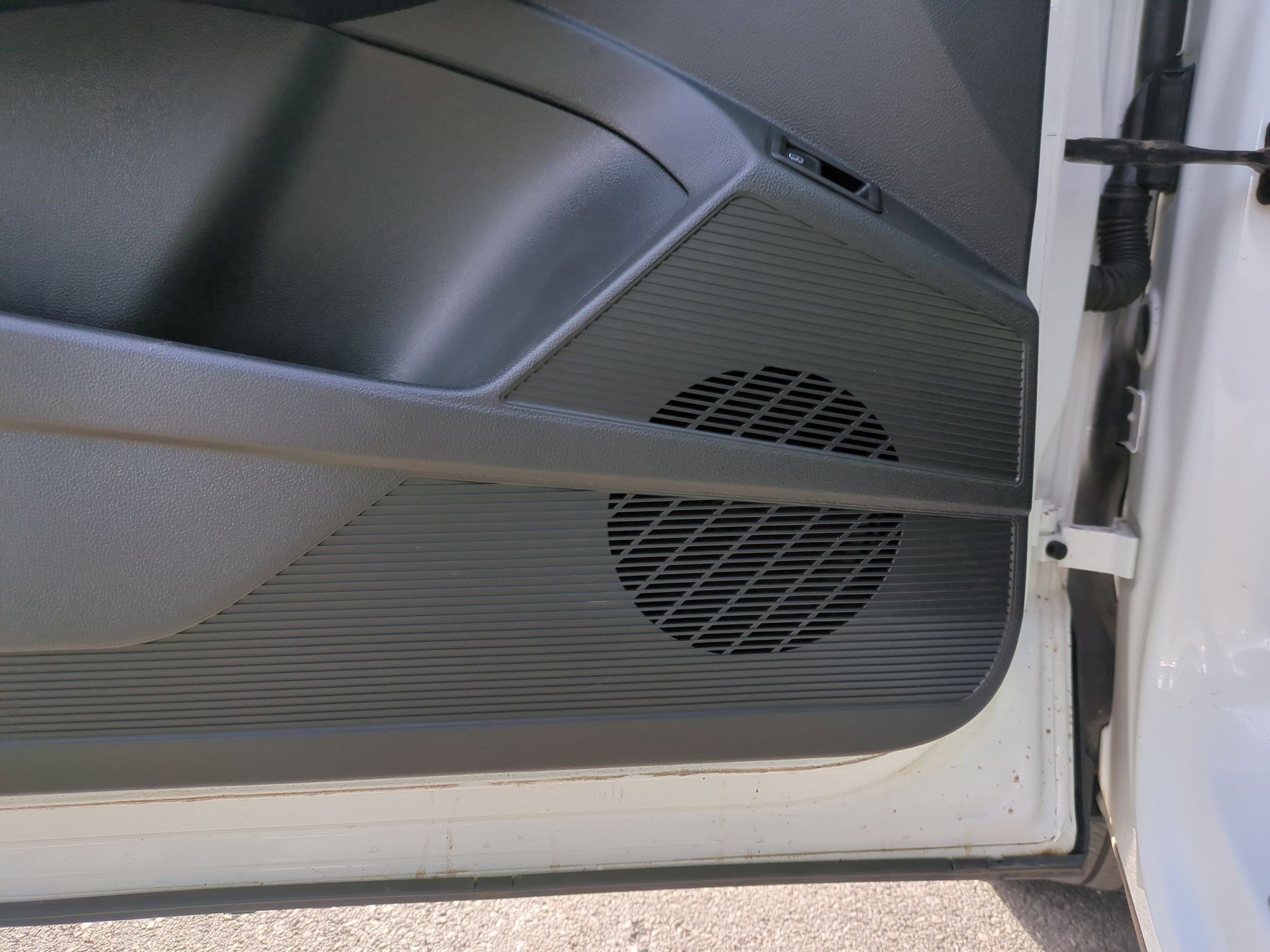 Used 2023 Volkswagen Taos SE image 17