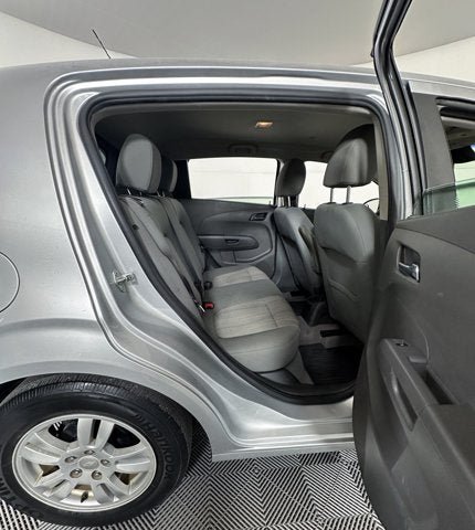 Used 2013 Chevrolet Sonic LT FWD image 6