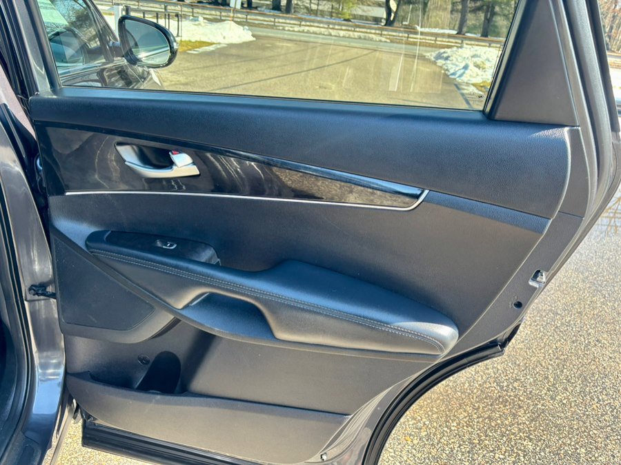 Used 2018 Kia Sorento LX w/ LX V6 Convenience Package image 22
