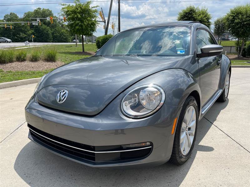 Used 2013 Volkswagen Beetle TDI FWD image 36