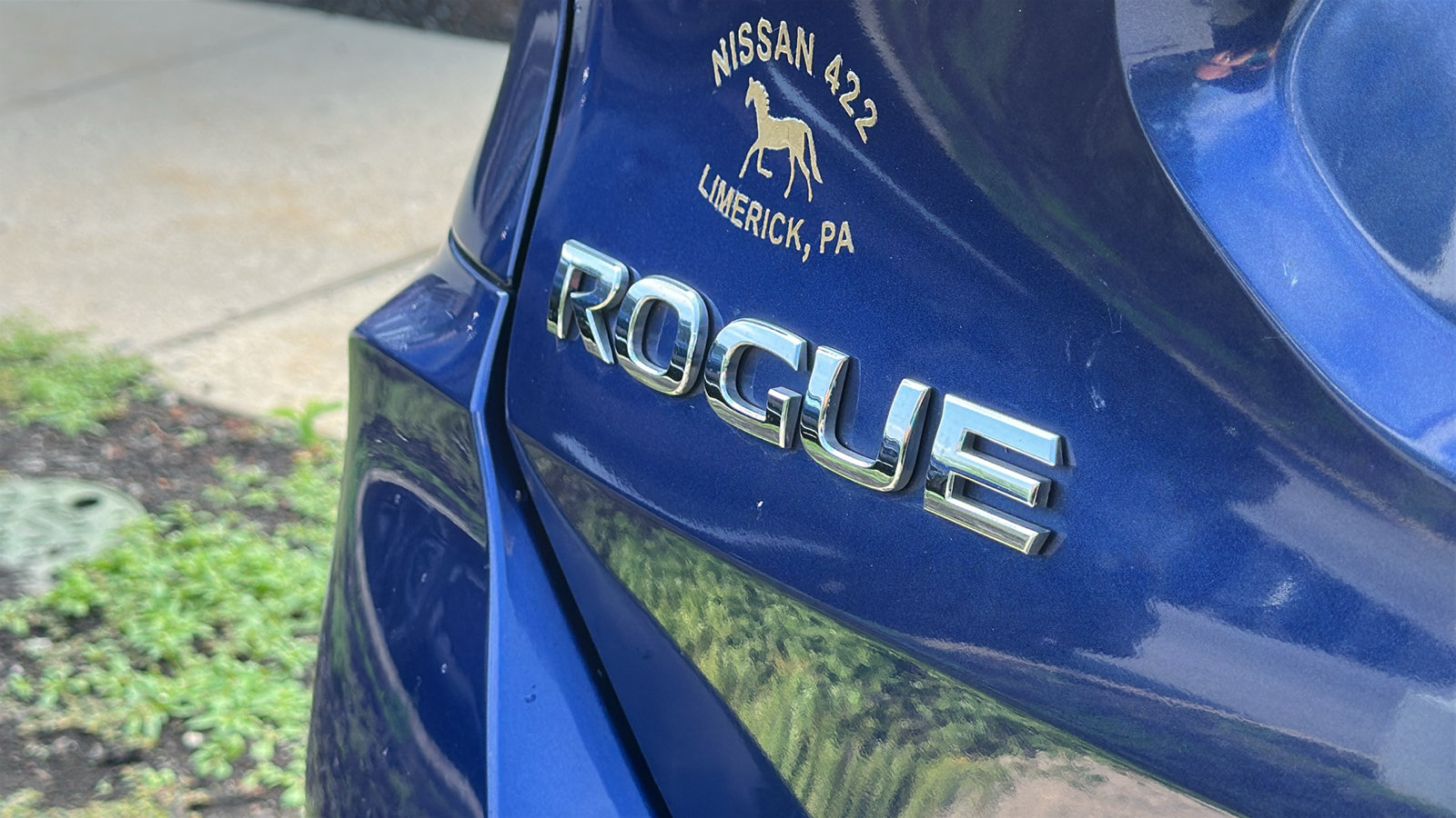 Used 2019 Nissan Rogue S AWD/4WD image 9