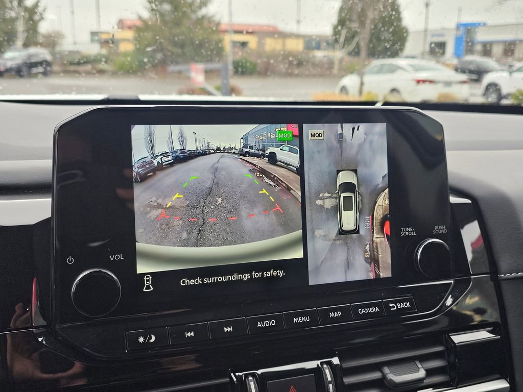 New 2025 Nissan Pathfinder SL image 22