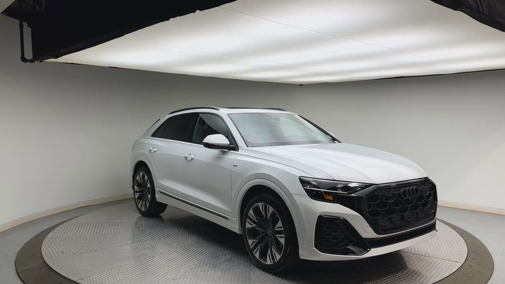 Used 2026 Audi Q8 Premium Plus AWD/4WD image 8
