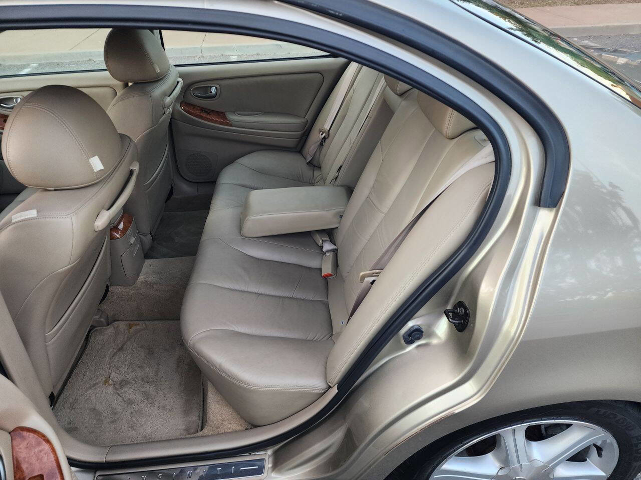 Used 2004 INFINITI I35 Base 4dr Sedan FWD image 18