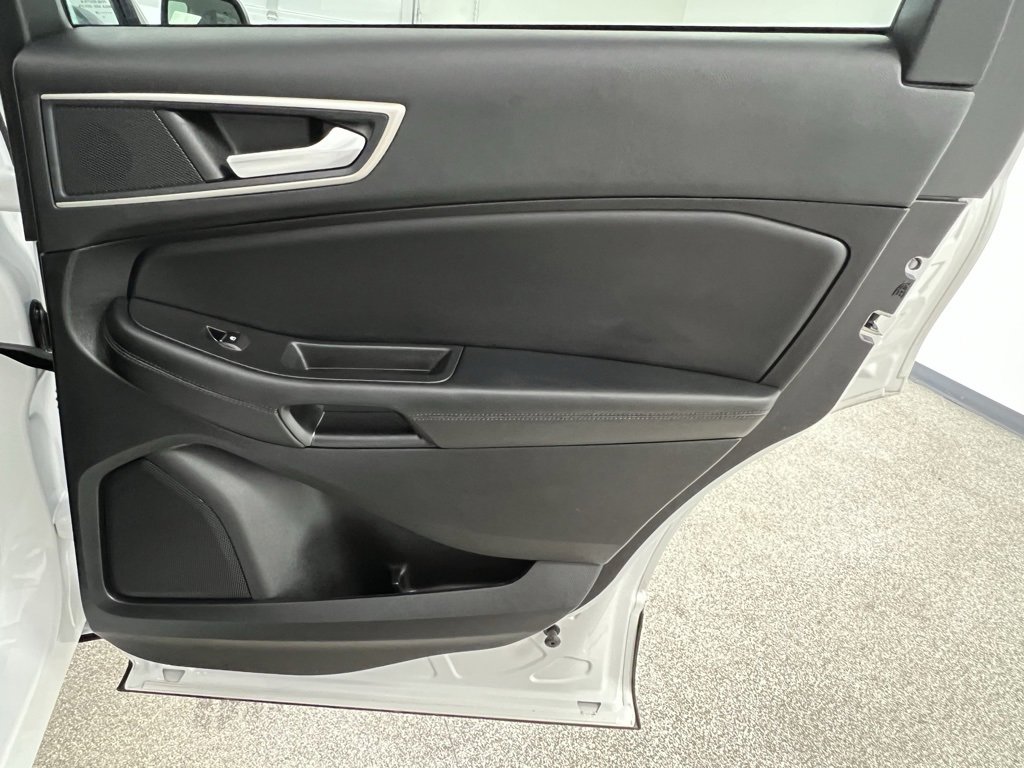 Used 2024 Ford Edge SEL image 55