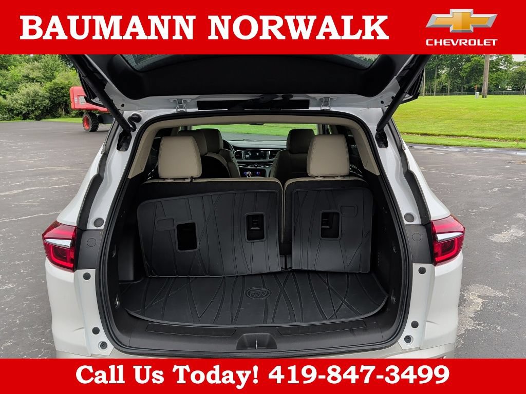 Used 2019 Buick Enclave Premium w/ LPO, Luxury Package AWD/4WD image 29