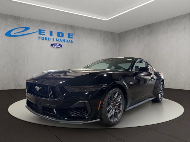 New 2026 Ford Mustang GT Premium w/ GT Performance Package RWD image 9