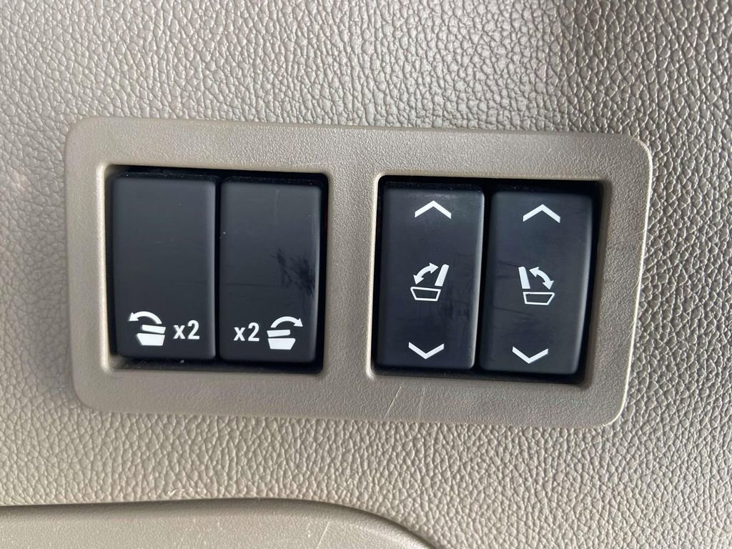 Used 2017 Chevrolet Tahoe Premier RWD image 10