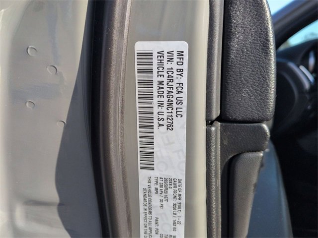 Certified 2022 Jeep Grand Cherokee Laredo X image 34