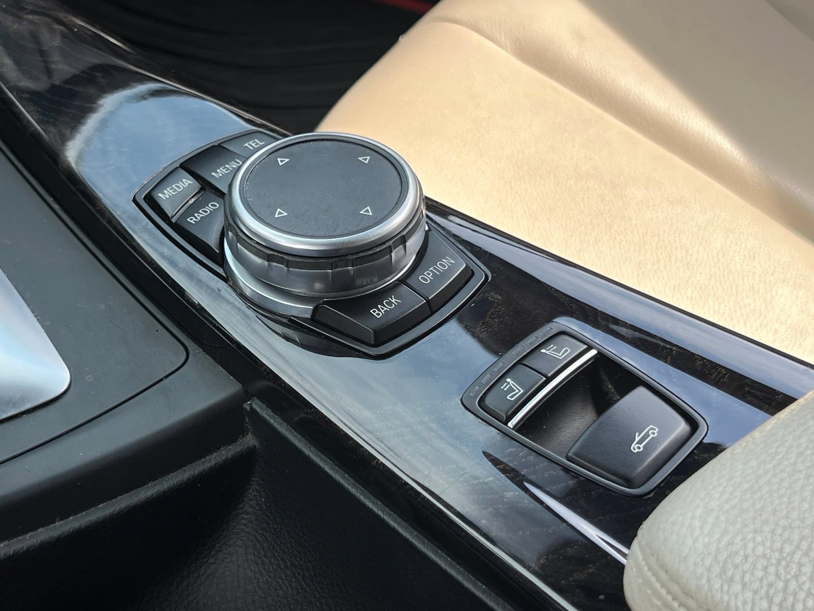 Used 2015 BMW 428i xDrive Convertible AWD/4WD image 28