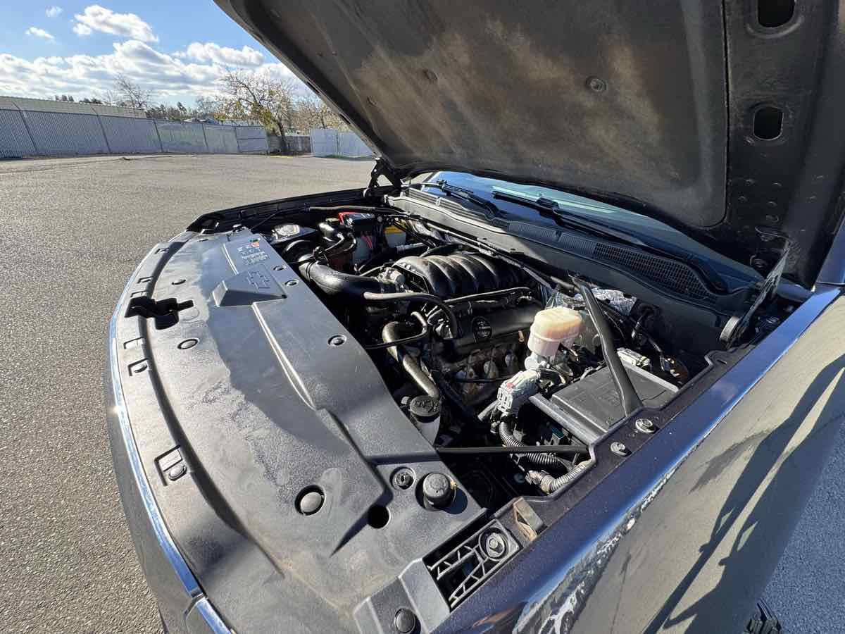 Used 2015 Chevrolet Silverado 1500 LTZ Z71 w/ LTZ Plus Package image 45