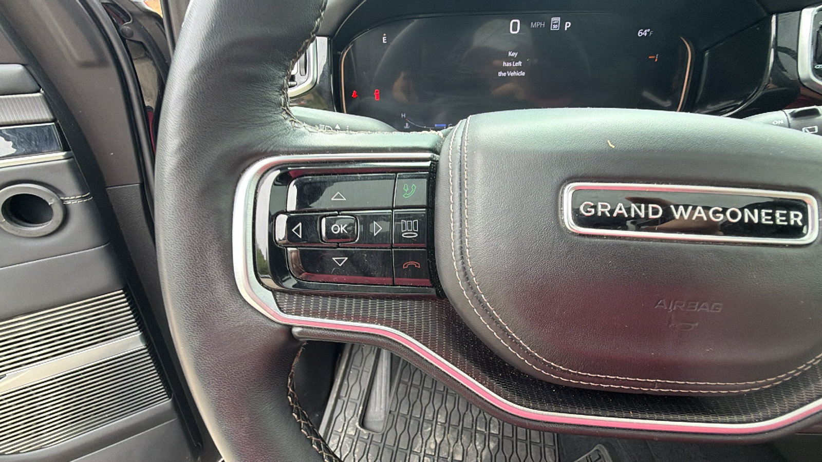 Certified 2025 Jeep Grand Wagoneer Series II Obsidian w/ Quick Order Packagew 28T AWD/4WD image 29
