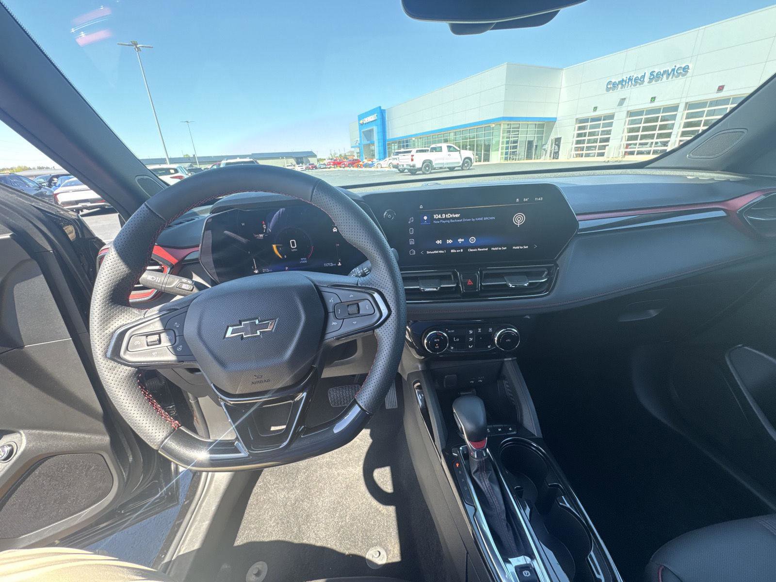 Used 2025 Chevrolet TrailBlazer RS w/ Convenience Package FWD image 21